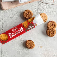 Lotus Speculoos Sandwich Biscuits Filled with Chocolate