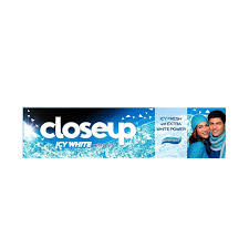 Closeup Icy White Toothpaste With Perlite75 Ml