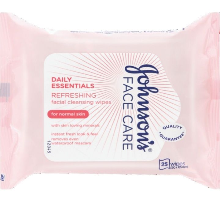 Johnson's Daily Essentials Refreshing & Cleansing Facial Wipes for Normal Skin 25wipes