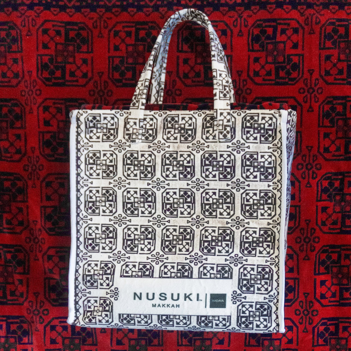 AL TURATH GIFT BAG