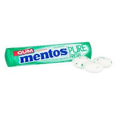 MENTOS WHITE SPARKLING SMILE SPEARMINT 10PC SUGAR FREE